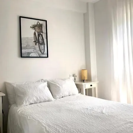 Apartment Cozy & Modern By Kura Homes *